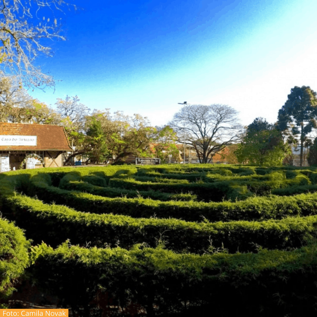 Serra Gaúcha: Frio ou calor? labirinto verde