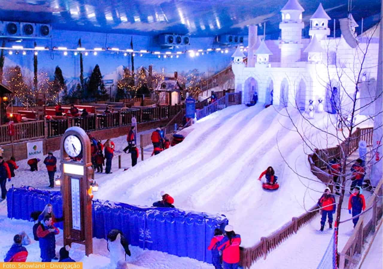 Snowland: o único parque de neve do Brasil