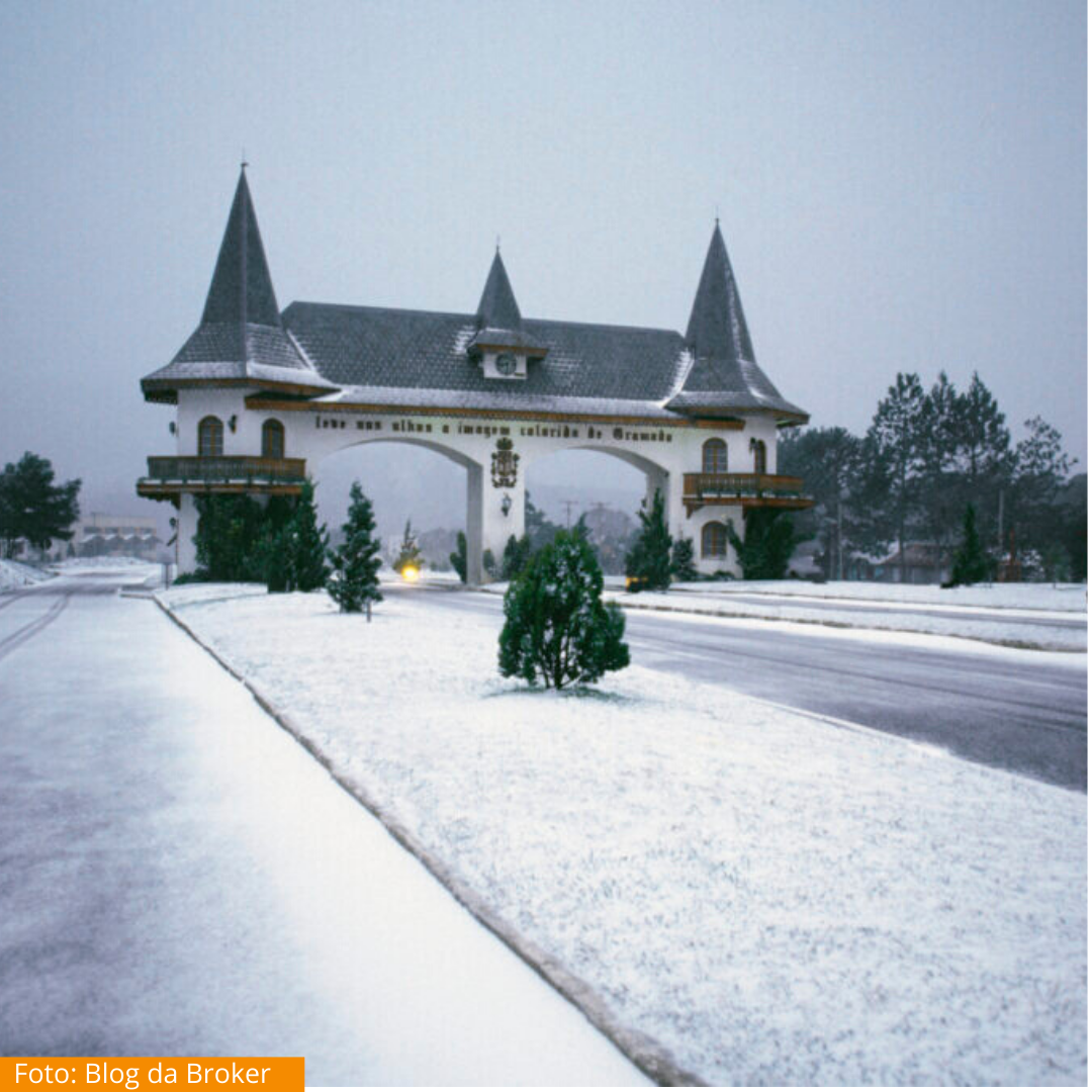 portico-de-gramado-neve