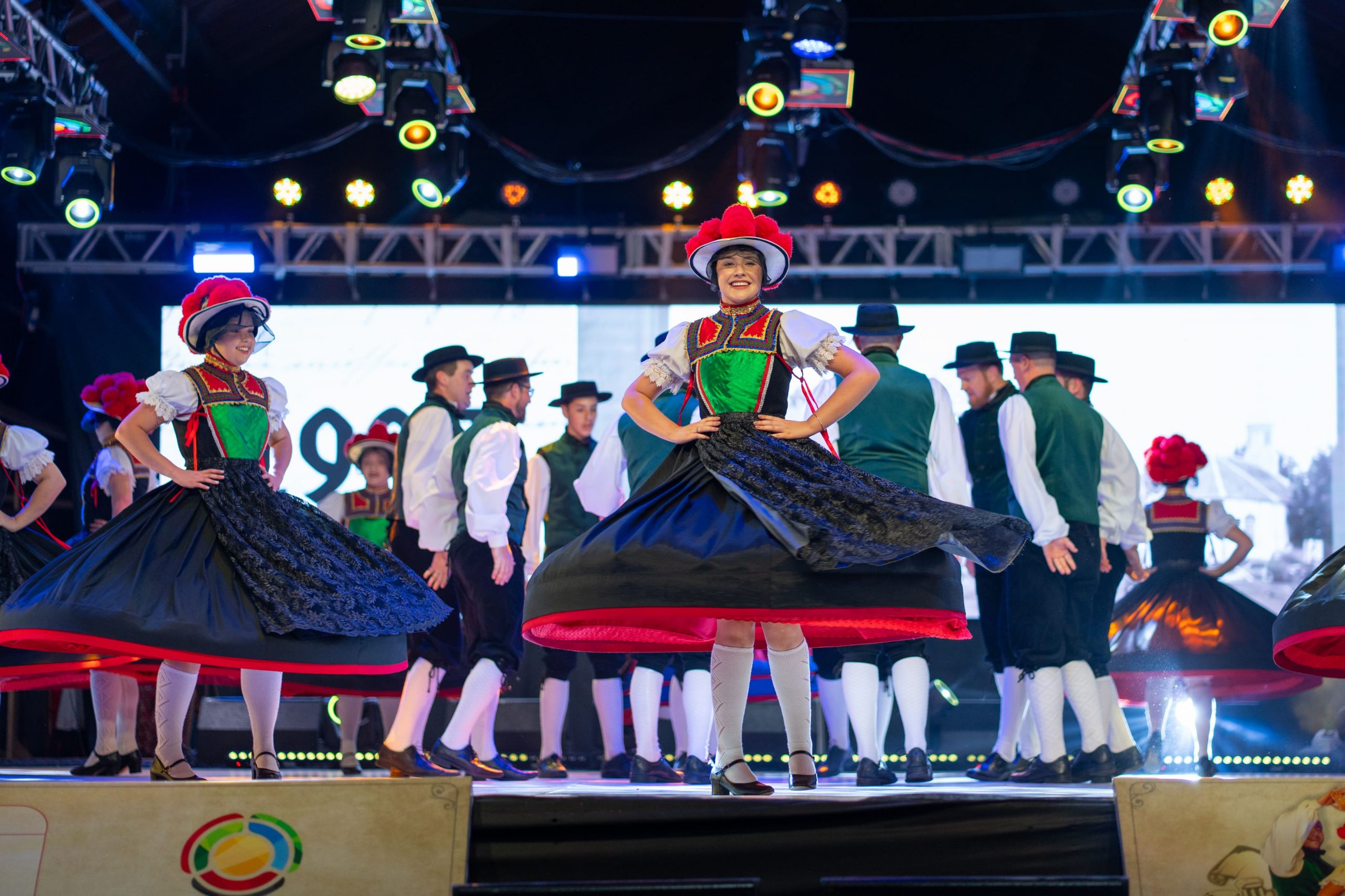 Festival Internacional de Folclore de Nova Petrópolis reúne cultura mundial com grupos estreantes e veteranos